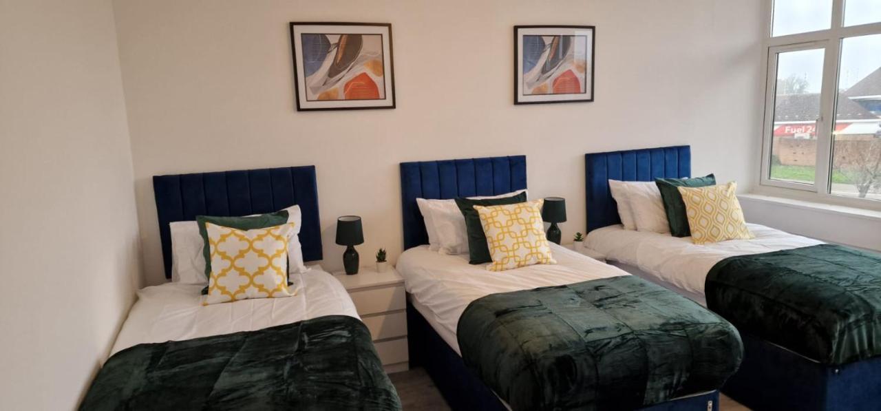 1 Bedroom Apartment - Flitwick - Contractor Friendly - Tourist Ready - Full Kitchen - Wifi - Smart Tv - Sofa Bed - Free Parking - Ideal For Short Or Long Stays Exterior photo